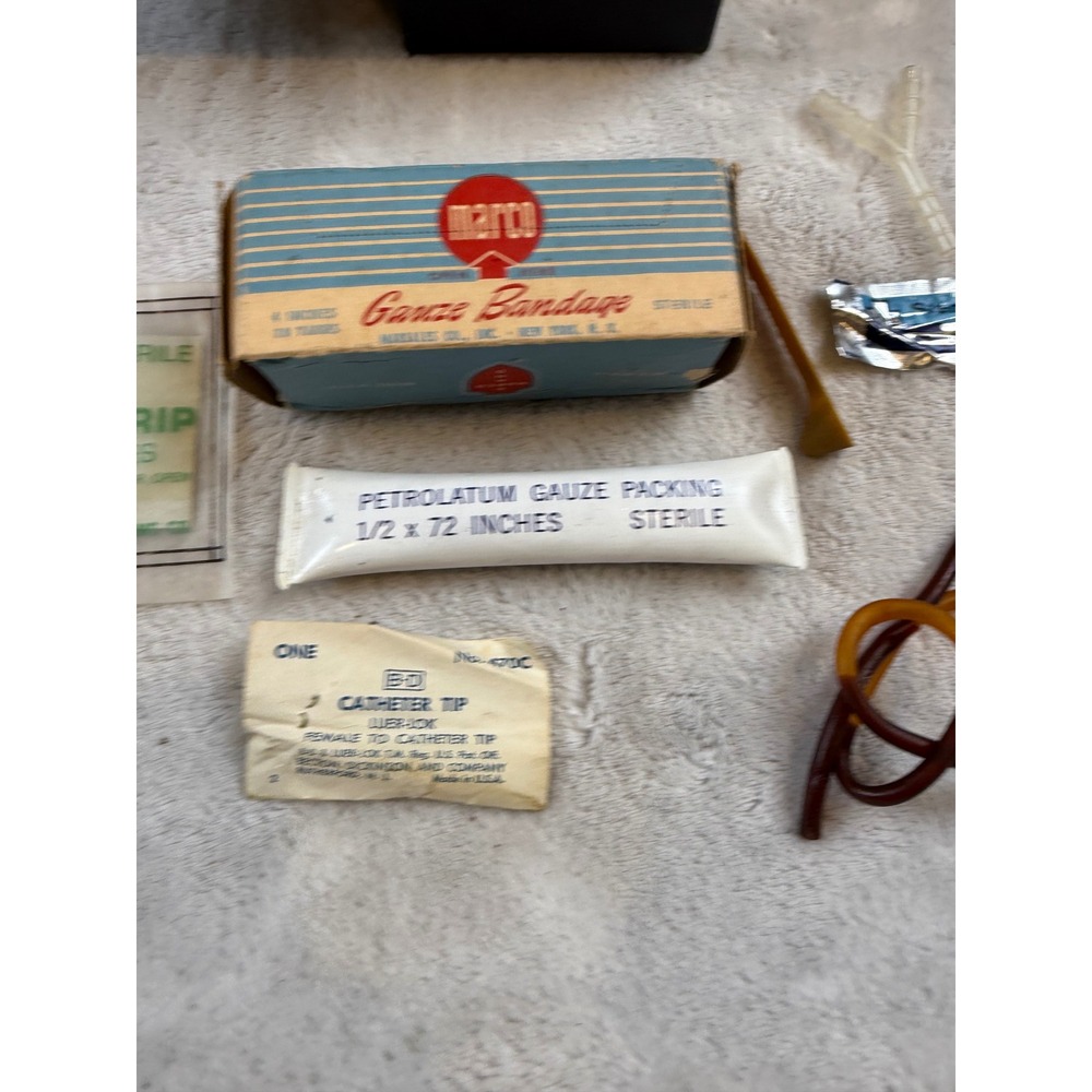 Vintage Clay Adams Sahli-Adams Medical Kit Glass Pipettes Gauze Case Collectible - Picture 8 of 12